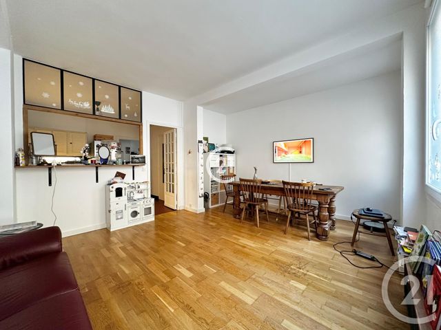 Appartement F3 à vendre - 3 pièces - 59.5 m2 - PARIS - 75018 - ILE-DE-FRANCE - Century 21 Sorim