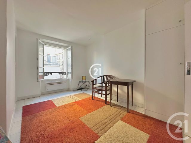 Appartement F3 à vendre - 3 pièces - 54.0 m2 - PARIS - 75018 - ILE-DE-FRANCE - Century 21 Sorim